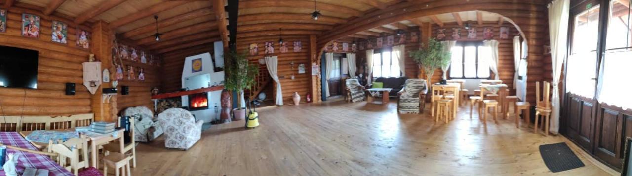 Dom Argyelus - Argyelus Haz - Fesztypark Hotel Martovce Екстериор снимка
