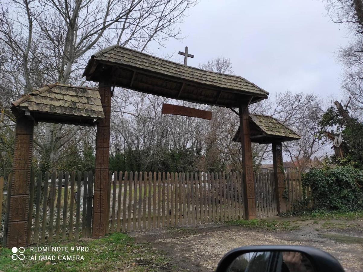 Dom Argyelus - Argyelus Haz - Fesztypark Hotel Martovce Екстериор снимка